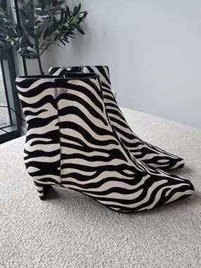 Steve Madden Zebra Print Ankle Boots - Black & White
